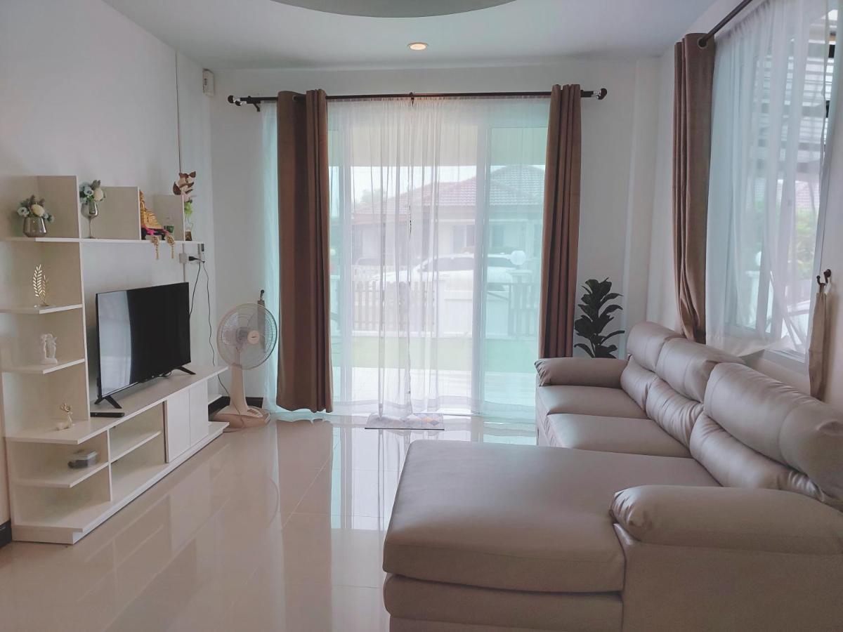 HAPPY SPACE วิลล่าทั้งหลัง 2นอน 2น้ำ ฟรี Wifi จอดรถ นครพนม ภายนอก รูปภาพ